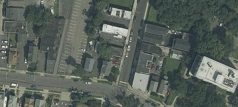 Freestanding Grocery Building