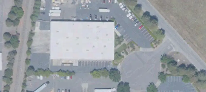 Fully Leased Industrial Building