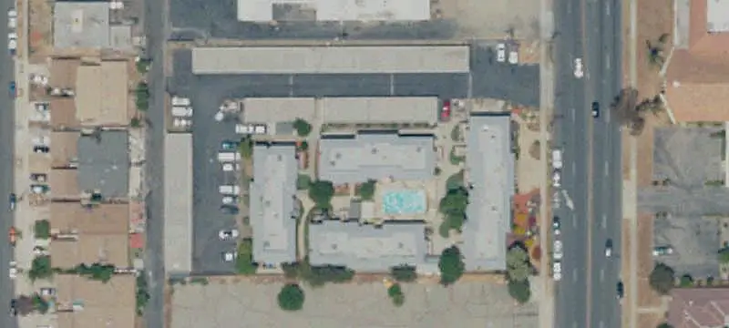 26-Unit Apartment Building with Garages