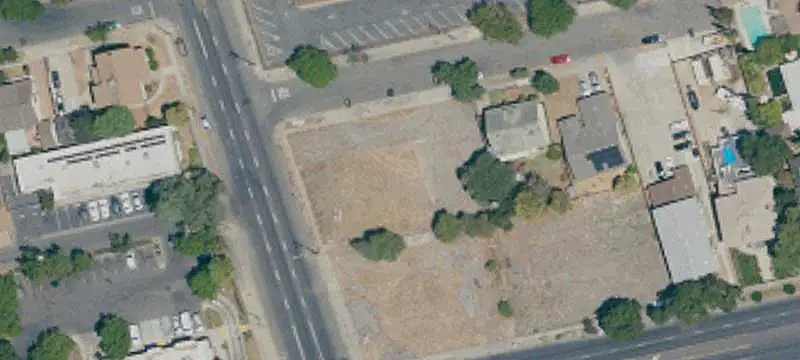Three-Parcel Commercial Land Project