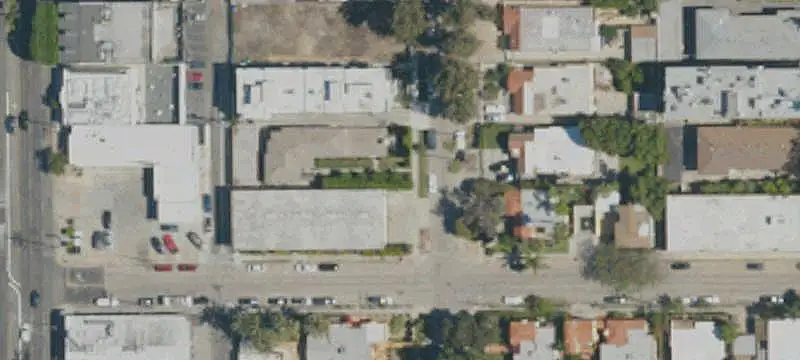 7-Unit Apartment Building