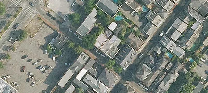 Historic Triplex with Courtyard