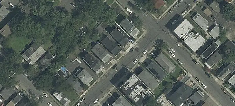 Renovated Duplex with Finished Third Level