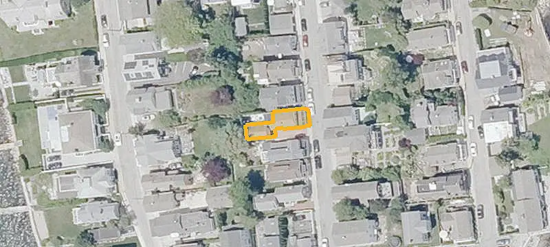 Renovated Duplex with Garage Apartment