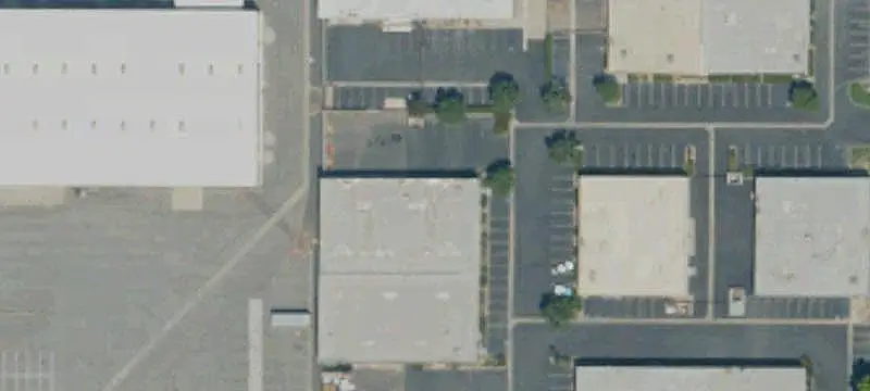 Warehouse with Secured Yard