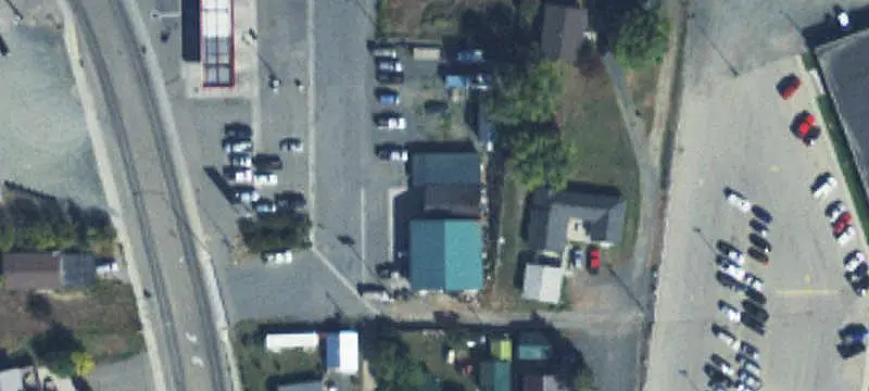 Four-Bay Automotive Service Shop