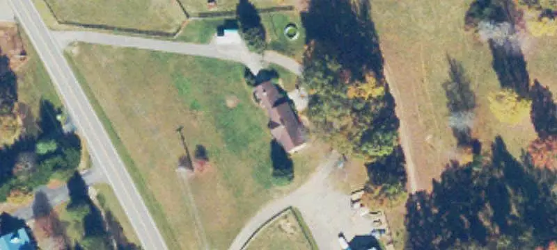 Fenced Farm With Multiple Improvements