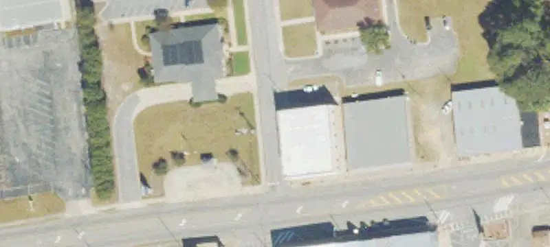 Storefront Property with Salon Layout