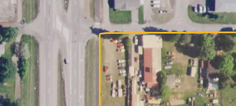 Commercial Land