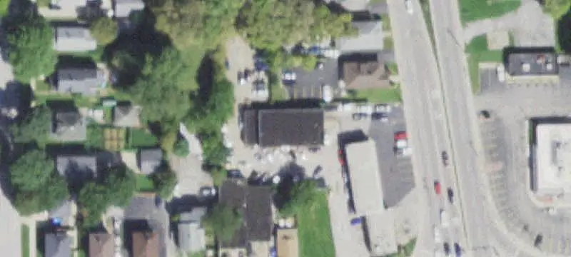 Two-Building Auto Shop Property