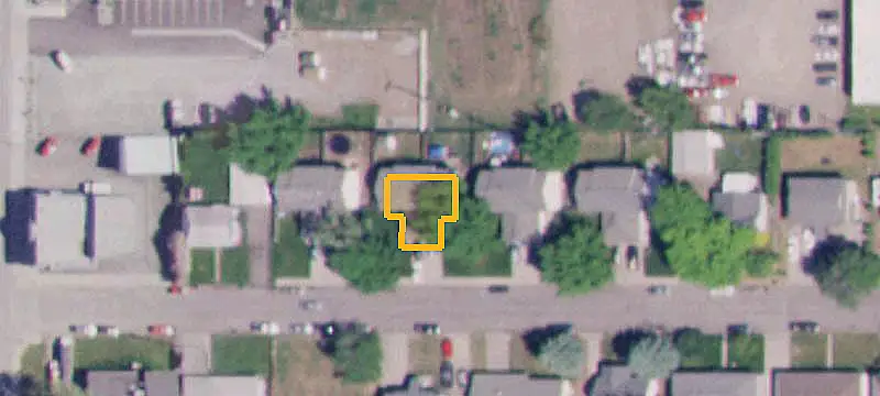 Three-Bedroom Duplex with Garages
