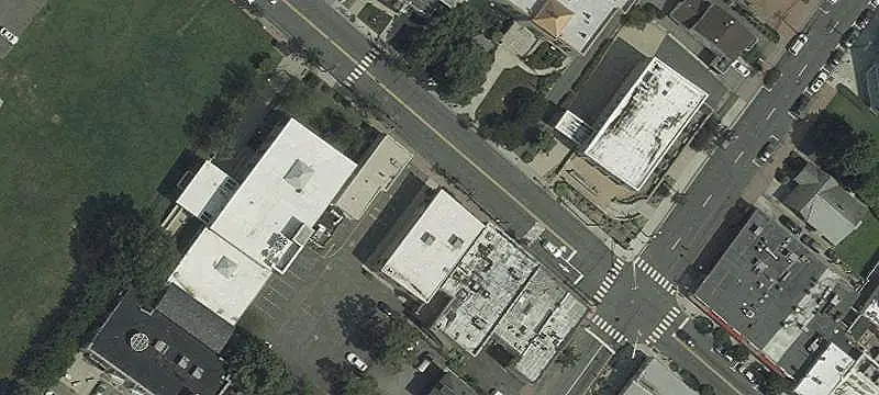 Office Units Near Major Roadways