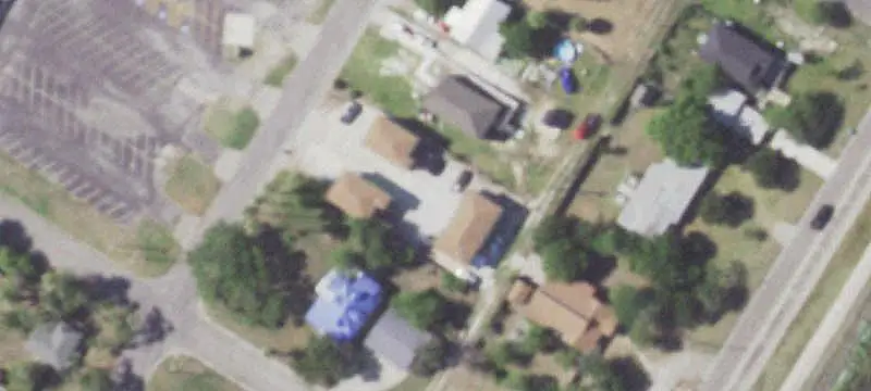 7-Unit Apartment Building