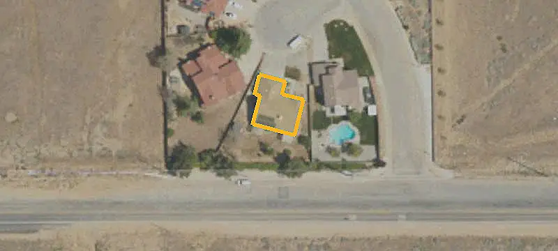 Freeway-Access Commercial Land