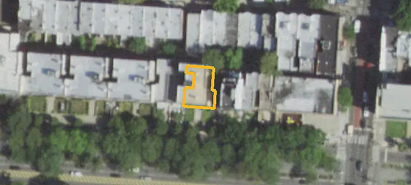 14-Unit Apartment Building
