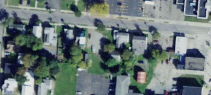 Mixed-Use Building with Laundromat