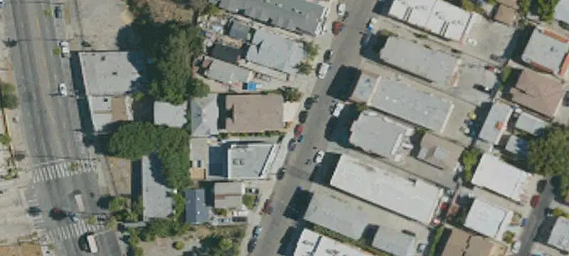 Five-Unit Craftsman Apartment Building