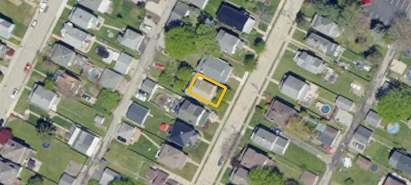 Commercial Land with Cleared Lot