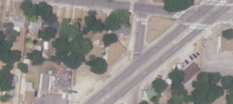 Six-Unit Apartment Building