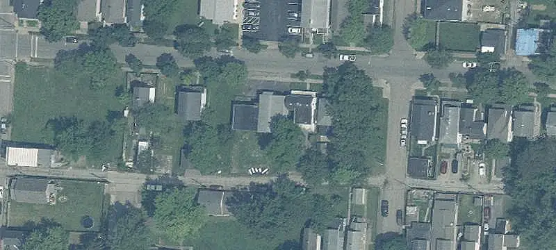 Mixed-Use Property with Garage