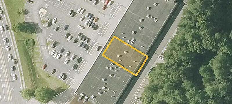 Freestanding Retail Space