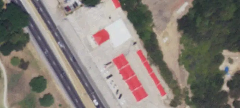 Auto Shop With Office