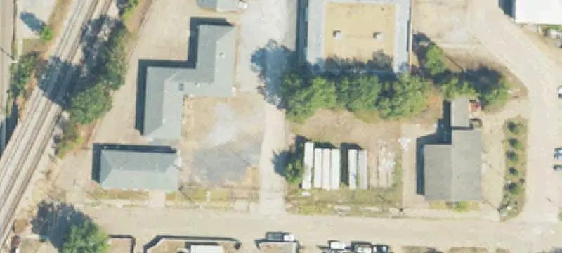 Brick Flex Space with Dock Access