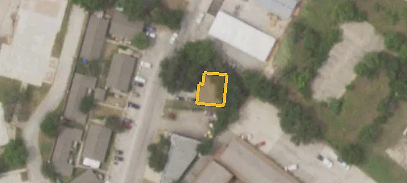 2-Unit Duplex with Fenced Yards