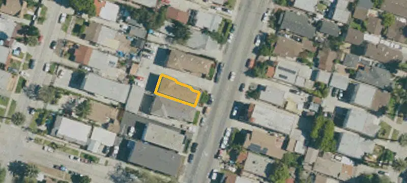 Four-Unit Quadplex with Updated Systems
