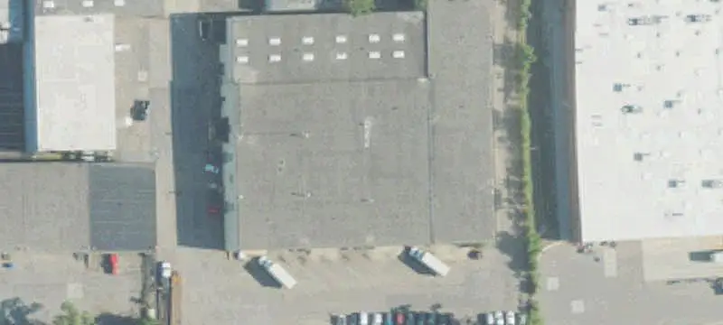 Industrial Warehouse with Five Bays