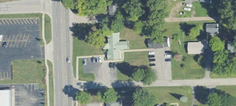 Freestanding Drug Store Building