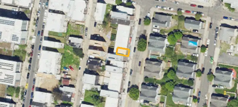 Bi-Level Duplex With Roof Deck