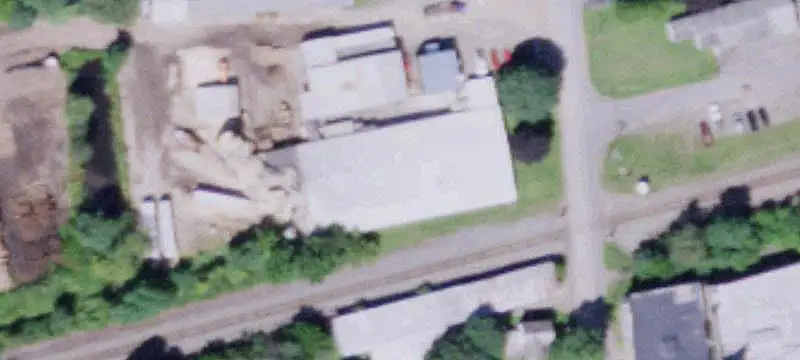Warehouse Property with Multiple Structures