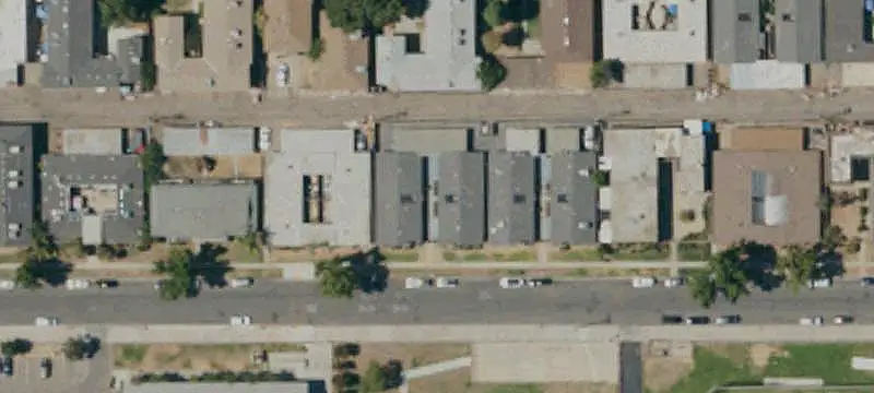 8-Unit Apartment Building