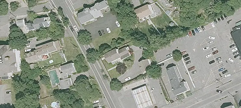 Updated Two-Duplex Multifamily Property