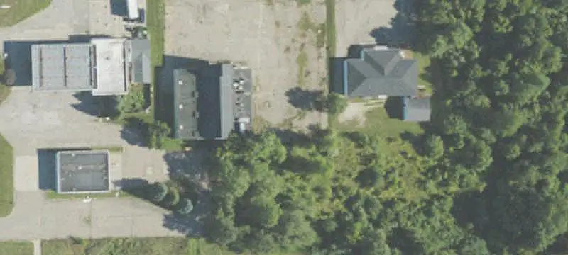 Three-Unit Restaurant Building