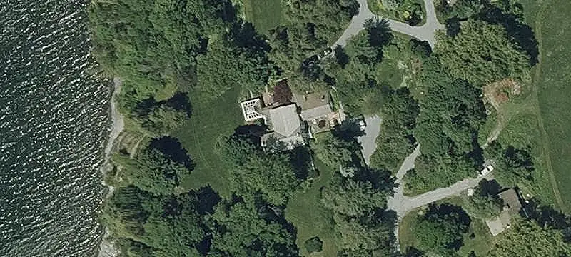 Waterfront Land With Historic Improvements