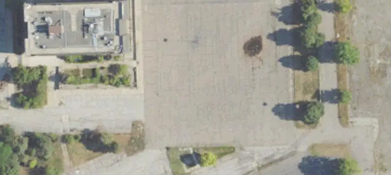 Open-Layout Retail Space