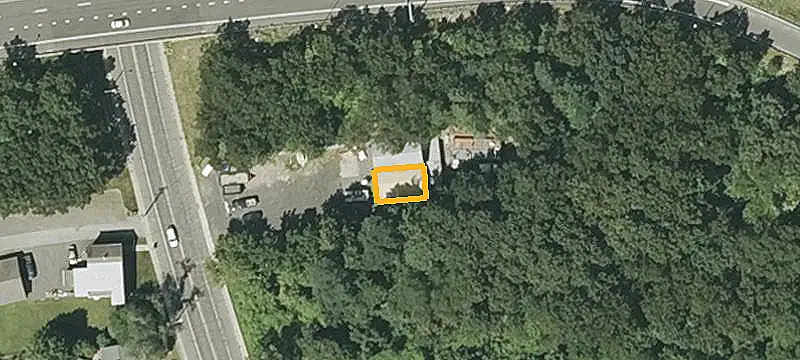 Flex Space with Gated Yard