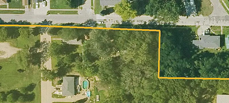Three-Parcel Land Offering