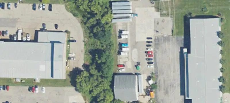 Flex Building with Truck Parking