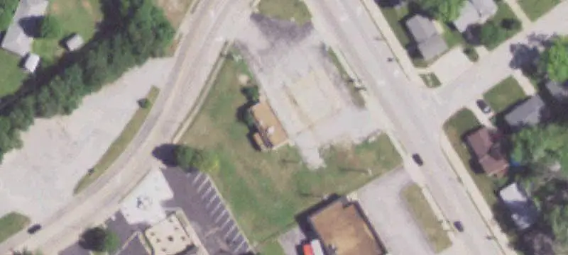Commercial Land with Store Building
