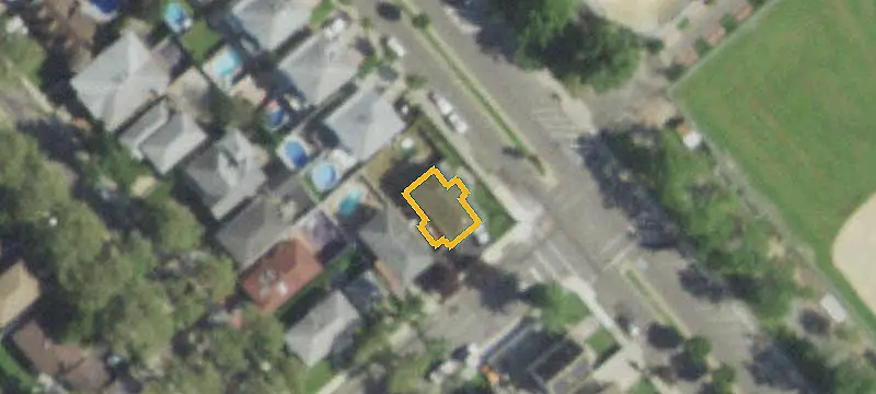 Residential Income Property with EIK