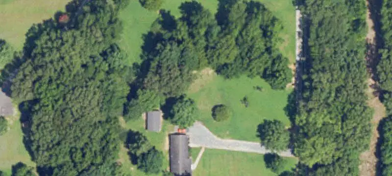 Land / Acreage (more than 10 acres)