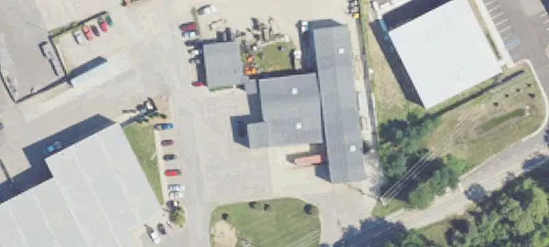 Flex Space with High-Clearance Warehouse
