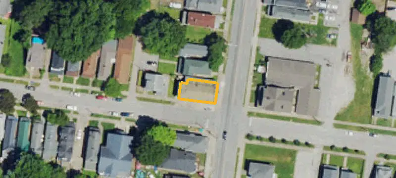 5-Unit Apartment Building