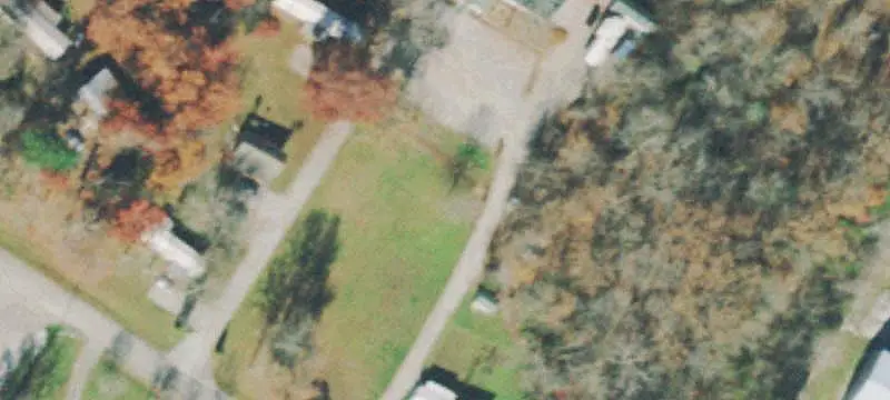 Mixed-Use Property with Apartment