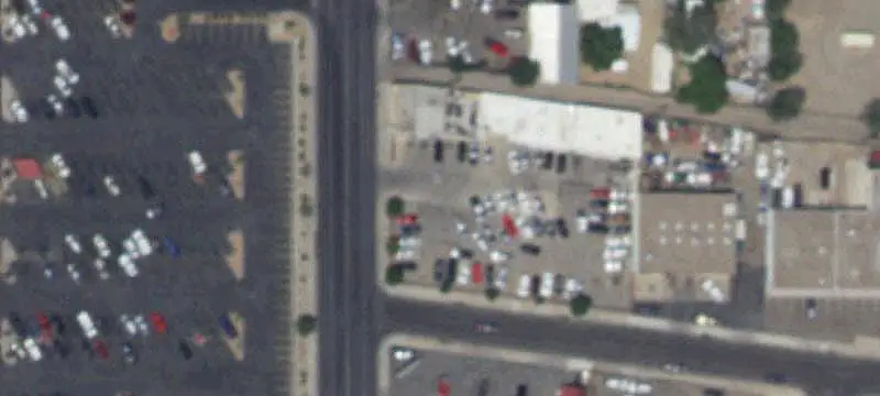 7-Unit Retail Property