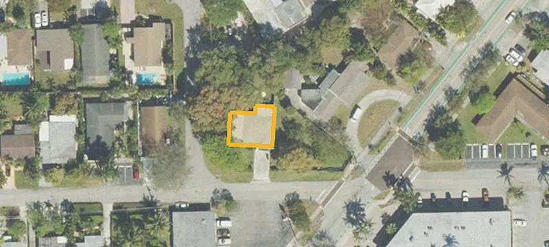 13-Unit Apartment Building