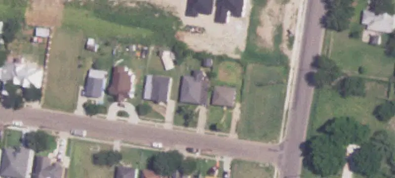 511 W Garfield Ave, Mission, TX 78573